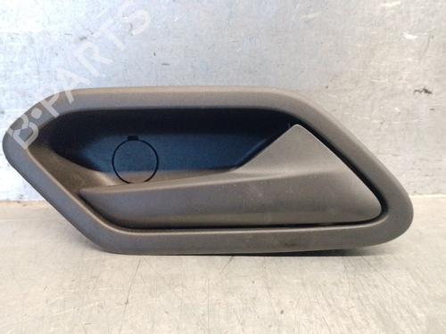 Used Front right interior door handle DACIA SANDERO III 1.0 TCe 90 (91 hp) 28518626