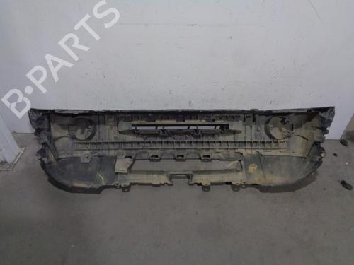 Foran kofangere LAND ROVER DISCOVERY III (L319) 2.7 TD 4x4 | BP12205654C7 