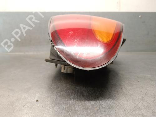 Right taillight HYUNDAI LANTRA II (J-2) 1.9 D | BP30271415C35 