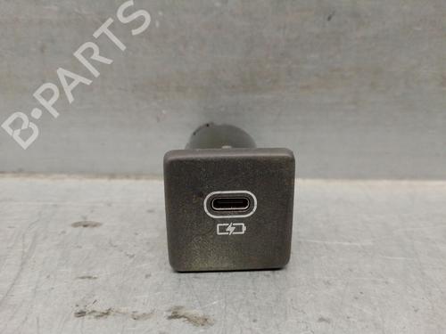 Used Electronic module LAND ROVER DEFENDER Station Wagon (L663) D250 MHEV 4x4 (249 hp) 30306458