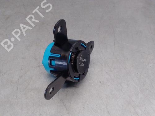 Switch NISSAN JUKE (F16_) 1.6 Hybrid | BP26673420I30