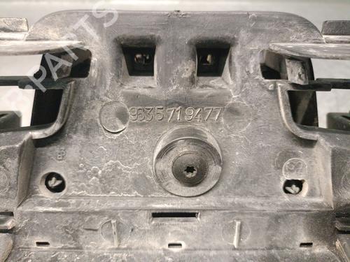 Grille PEUGEOT 307 (3A/C) 2.0 HDi 90 | BP32361645C40