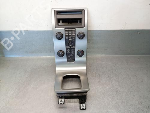 Used Climate control Climate control VOLVO C30 (533) 2.0 D (136 hp) 35980512 35980512