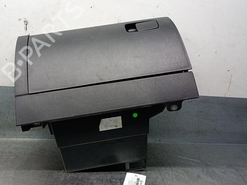 Used Glove box Glove box VW POLO V (6R1, 6C1) 1.2 (60 hp) 32853160 32853160