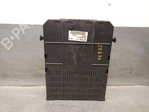 Fuse box CITROËN C5 II (RC_) 1.6 HDi (RC8HZB) | BP25824221E1 - Image 2