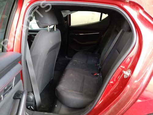 Høyre bak invendig håndtak MAZDA 3 Hatchback (BP) 2.0 SKYACTIV-G M Hybrid | BP28579988I16 
