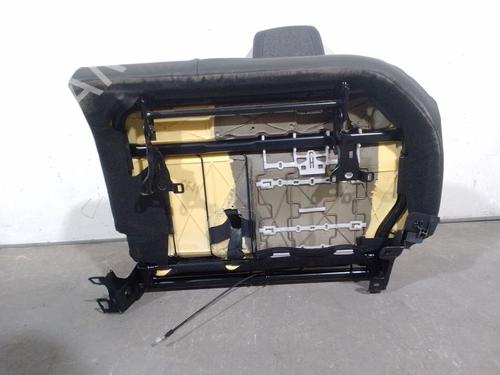 Rear seat PEUGEOT 3008 II SUV (MC_, MR_, MJ_, M4_) 1.2 THP/ PureTech 130 (MRHNSM, MRHNSU, MRHNSJ, MRHNYW,... | BP29625106C17 