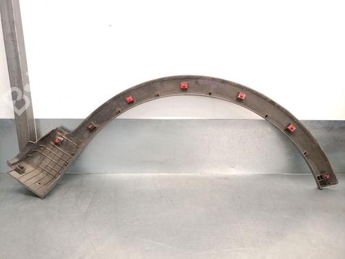 Front left wheel arch trim KIA SORENTO III (UM) 2.2 CRDi | BP27476912C134 