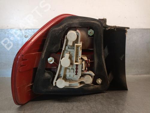 Right taillight BMW 3 (E90) 320 d | BP36107515C35 - Image 2