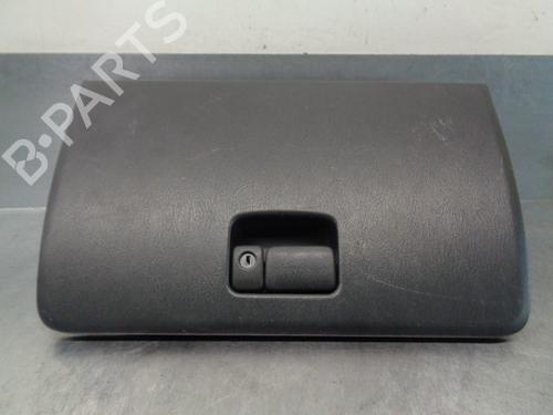 Used Glove box SUZUKI GRAND VITARA I Open Off-Road Vehicle (GT) [1998-2005]  13043133