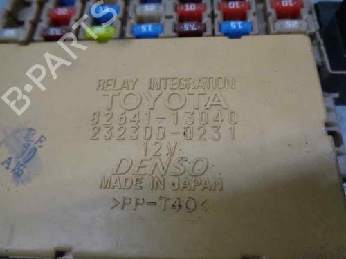 Fuse box TOYOTA COROLLA Verso (_E12_)  | BP6446216E1 