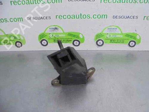 Used Engine mount Engine mount 8762639 8762639