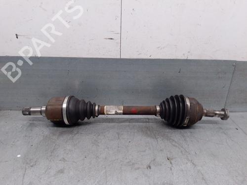Used Left front driveshaft PEUGEOT 5008 (0U_, 0E_) 2.0 HDi 150 / BlueHDi 150 (150 hp) 30289445