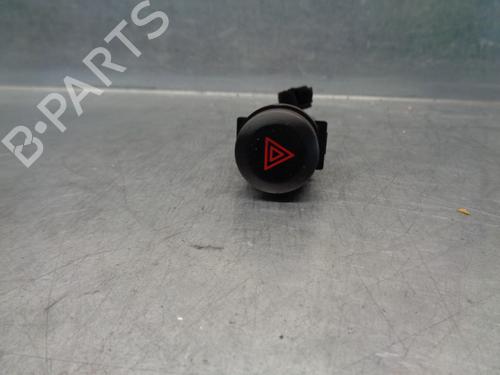 Used Warning switch KIA SORENTO I (JC) 2.5 CRDi 4WD (140 hp) 8684477