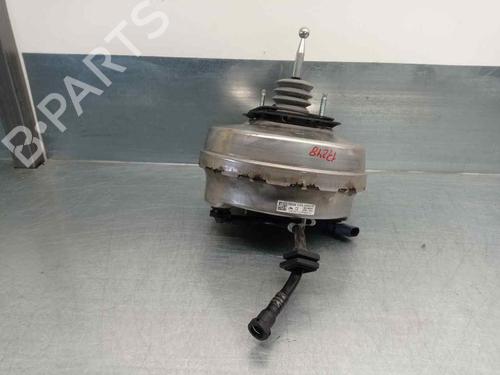Used Servo brake BMW 5 (G30, F90) 520 d Mild-Hybrid xDrive (190 hp) 11938697