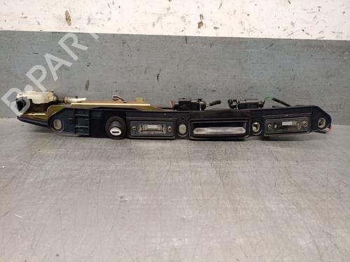 Used Tailgate handle Tailgate handle VW PASSAT B5.5 (3B3) 1.9 TDI (101 hp) 39964996 39964996