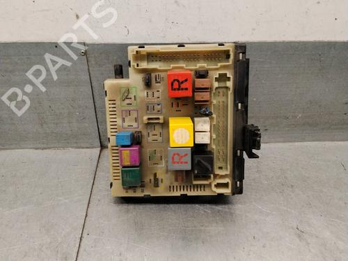 Used Fuse box Fuse box 38411714 38411714