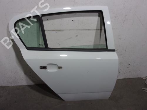 Used Right rear door OPEL ASTRA H (A04) 1.6 (L48) (105 hp) 15612612