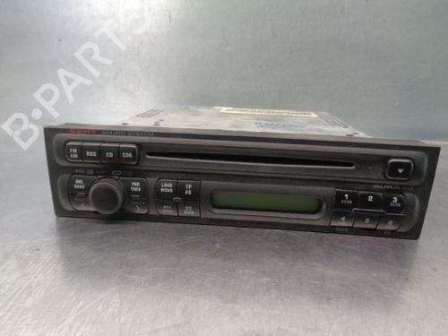 Used Radio SEAT LEON (1M1) 1.9 TDI (110 hp) 18101578