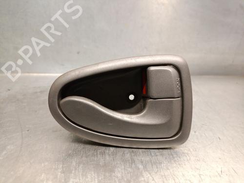 Used Rear right interior door handle HYUNDAI ACCENT II (LC) 1.5 (102 hp) 21581388