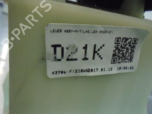 Gear lever KIA SPORTAGE IV (QL, QLE) 1.7 CRDi | BP14913938M90 