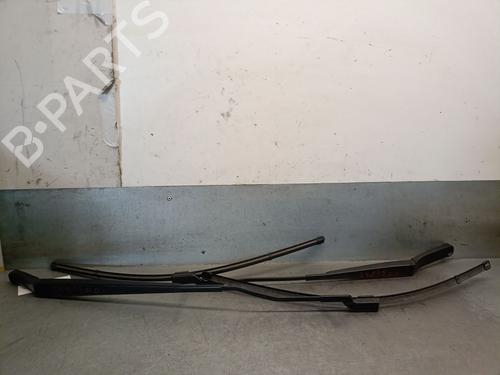 Used Front windshield wiper arm Front windshield wiper arm VW CRAFTER Van (SY_, SX_) [2016-2026] 33288236 33288236