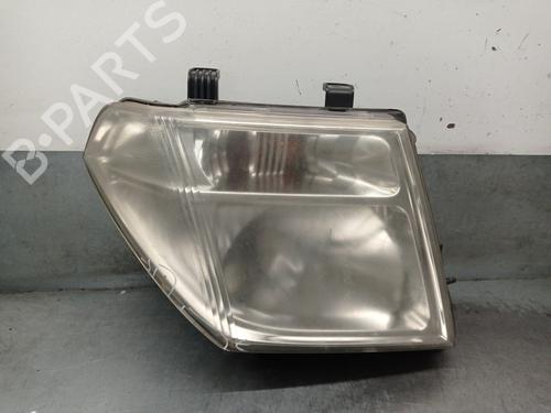 Used Right headlight NISSAN PATHFINDER III (R51) 2.5 dCi (174 hp) 21581399