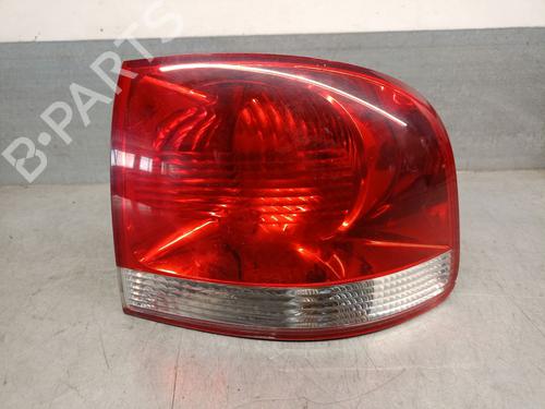 Used Right taillight VW TOUAREG (7LA, 7L6, 7L7) 2.5 R5 TDI (174 hp) 20485777