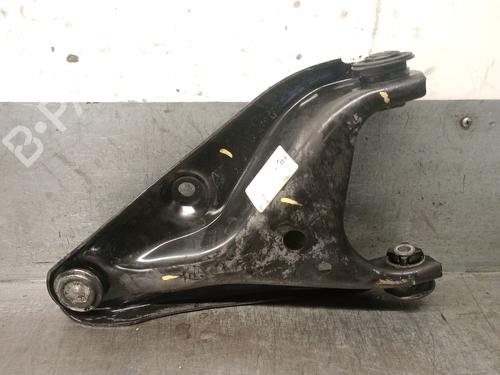 Used Right front suspension arm RENAULT EXPRESS Box Body/MPV 1.5 Blue dCi 75 (F6AA) (75 hp) 29463888