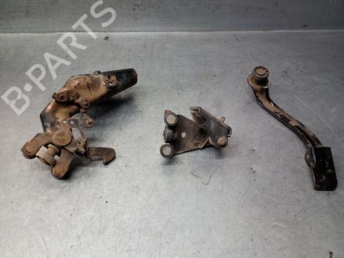 Hinge/Door check strap CITROËN BERLINGO / BERLINGO FIRST MPV (MF_, GJK_, GFK_) 2.0 HDI 90 (MFRHY) | BP28610601C146