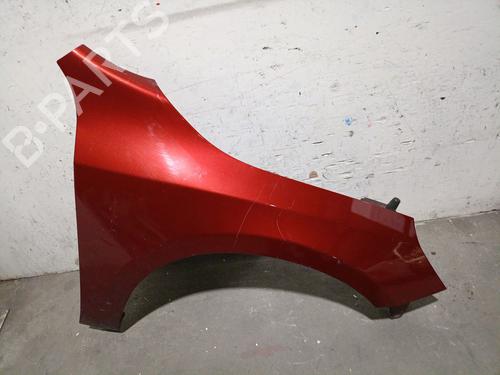 Used Right front fenders Right front fenders VOLVO V60 I (155) D5 (205 hp) 40064050 40064050