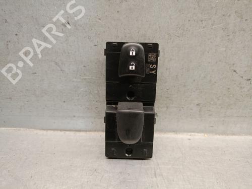 Mando elevalunas delantera derecho Mando elevalunas delantera derecho NISSAN JUKE (F16_) 1.0 (114 hp) 36841066 36841066