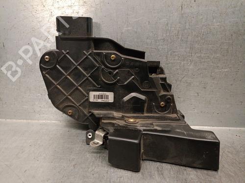 Used Front left lock VOLVO V50 (545) 2.0 D (136 hp) 23001029