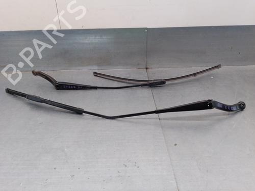 Used Front windshield wiper arm OPEL CORSA D (S07) 1.6 Turbo (L08, L68) (192 hp) 17534647
