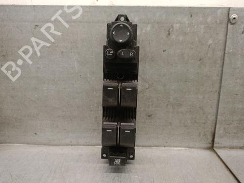 BP31169356I27 main image