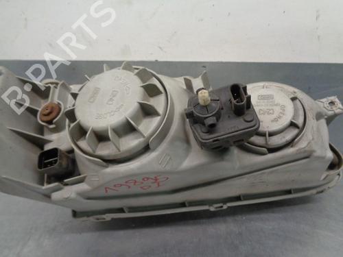 Left headlight HYUNDAI H-1 / STAREX Bus (A1)  | BP17616122C28 