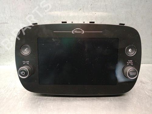 Used Display monitor Display monitor FIAT 500X (334_) 1.3 D Multijet (334AXH1A) (95 hp) 40158655 40158655