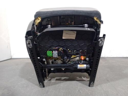 Right front seat JAGUAR XE (X760) 2.0 D | BP21773736C16