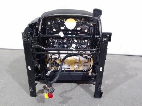 Right front seat AUDI Q5 (FYB, FYG) 50 TFSI e quattro | BP33461102C16  - Image 9