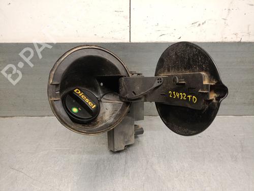 Klapa wlewu paliwa FORD FOCUS II (DA_, HCP, DP) 1.8 TDCi | BP28361133C131 
