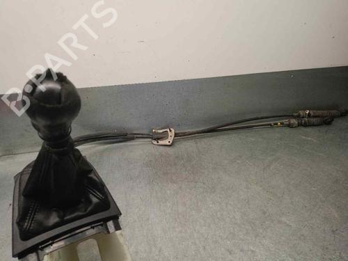 Used Gear lever MITSUBISHI OUTLANDER II (CW_W) 2.0 DI-D (CW8W) (140 hp) 18254752
