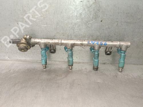 Used Injection rail Injection rail TOYOTA YARIS (_P1_) 1.0 (SCP10_, SCP10R) (68 hp) 32492486 32492486