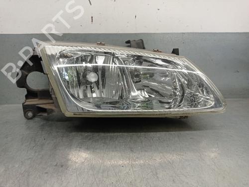 Used Right headlight NISSAN ALMERA II (N16) 2.2 Di (110 hp) 25919502