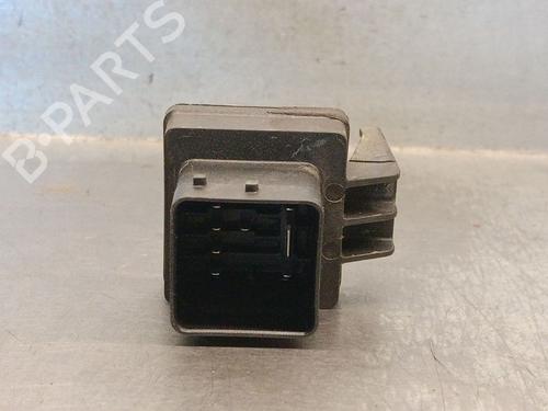 Electronic module RENAULT MASTER III Van (FV) 2.3 dCi 135 FWD (FV0N, FV08, FV06, FV00, FV1S) | BP37526028M83 - Image 3