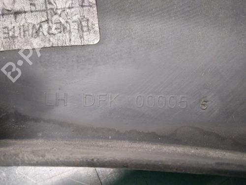 Rear left wheel arch trim LAND ROVER DISCOVERY III (L319) 2.7 TD 4x4 | BP15011135C136 