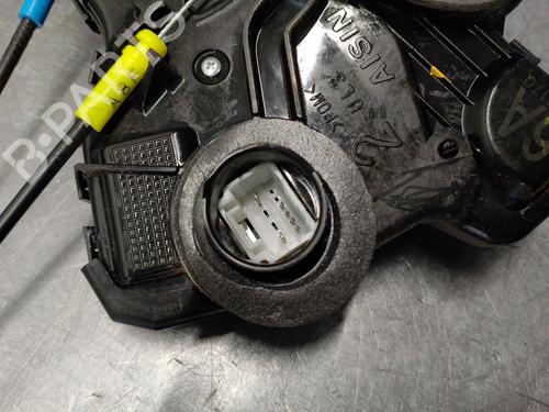 Front left lock TOYOTA AURIS (_E18_) 1.8 Hybrid (ZWE186_, ZWE186R) | BP15421899C98 