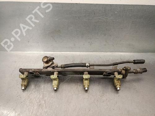 Used Injection rail Injection rail 31931664 31931664