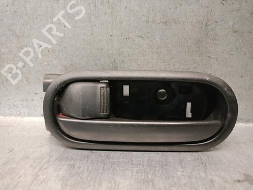 Venstre bak invendig håndtak MAZDA 2 (DE_, DH_) 1.5 (DE5FS) (103 hp) 31014455