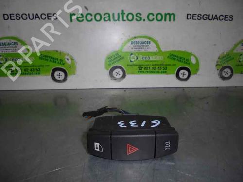 Used Warning switch BMW 1 (E81) 118 d (143 hp) 3470864
