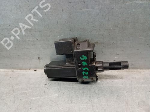 Used Switch FORD KUGA II (DM2) 2.0 TDCi (120 hp) 25911767